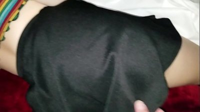 स्लीपिंग वर्जिन स्कूलगर्ल बहन हो जाता है उसकी टाइट आस साथ उसकी उँगलियाँ